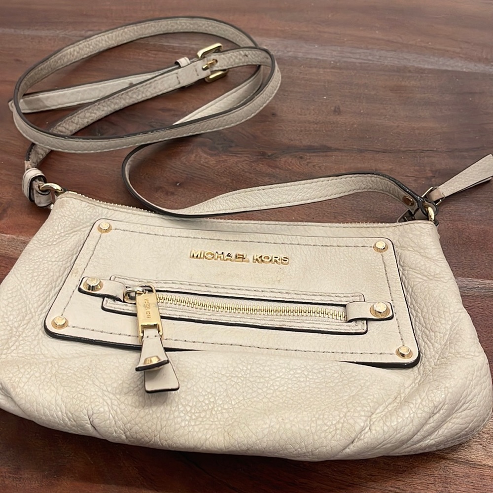 Michael Kors cross body